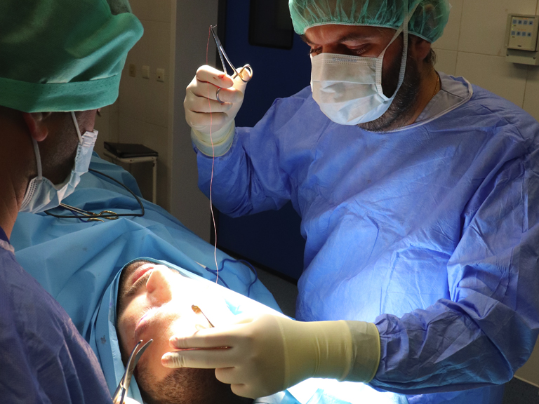 Blefaroplastia - Tratamentos Faciais Masculinos - Clínica FMR